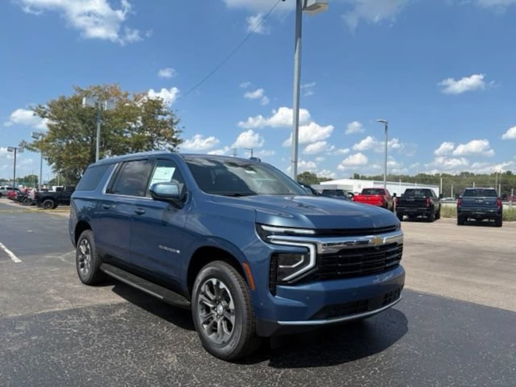 New 2026 Chevrolet Suburban LS SUV