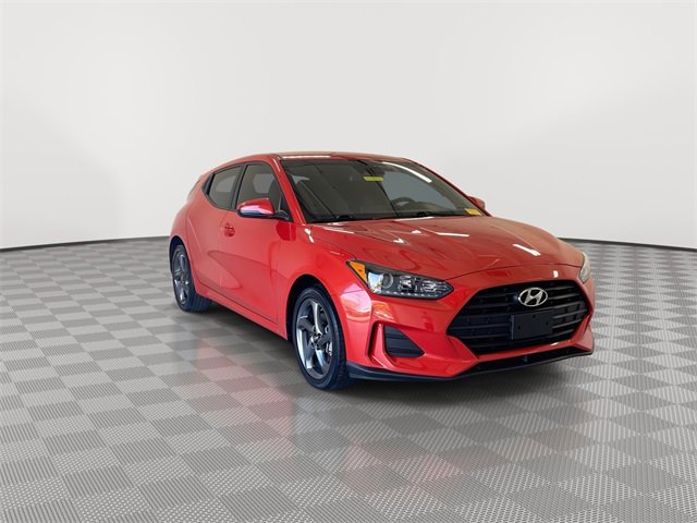 2020 Hyundai Veloster 2.0L Premium photo 2