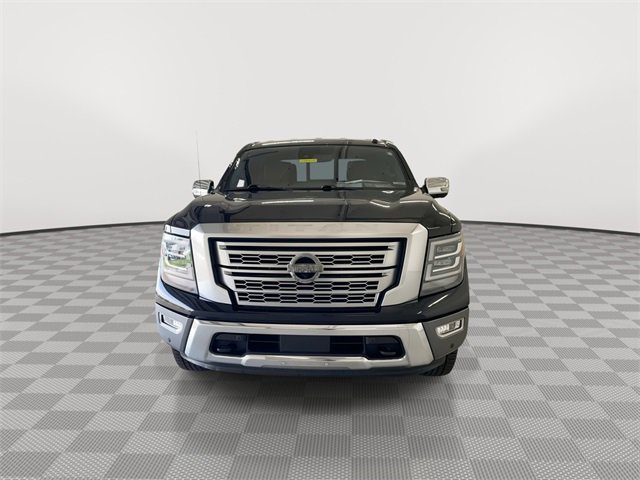 2021 Nissan Titan Platinum Reserve photo 4