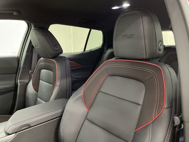 2025 Chevrolet Equinox EV RS - Photo 22