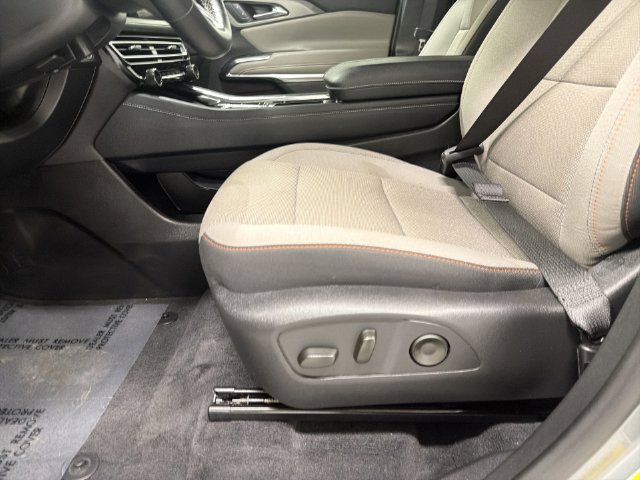 2026 Chevrolet Traverse LT - Photo 26