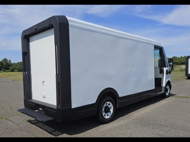 Used 2024 Chevrolet BrightDrop Zevo 600 with VIN 2G5ZJ3TY5R9101889 for sale in Beavercreek, OH