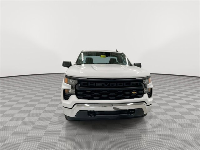 2024 Chevrolet Silverado 1500 photo 3