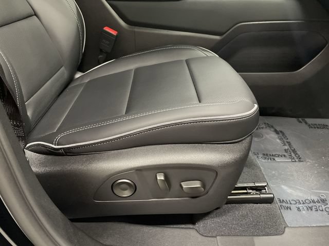 2026 Chevrolet Silverado EV LT - Photo 19