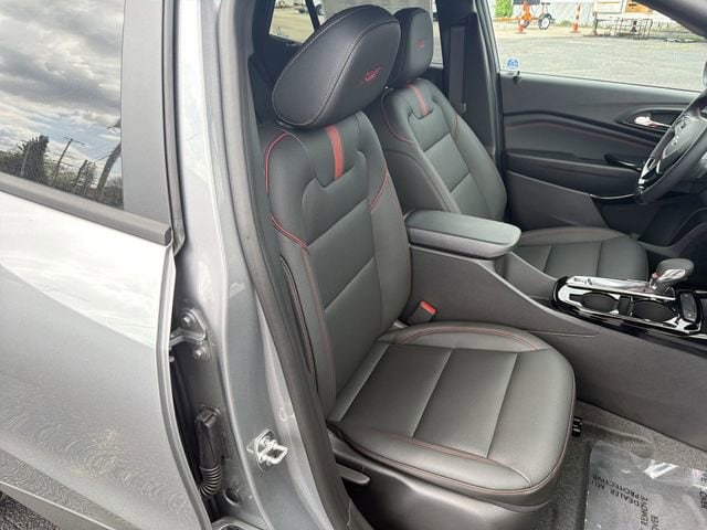 2026 Chevrolet Trax RS - Photo 18