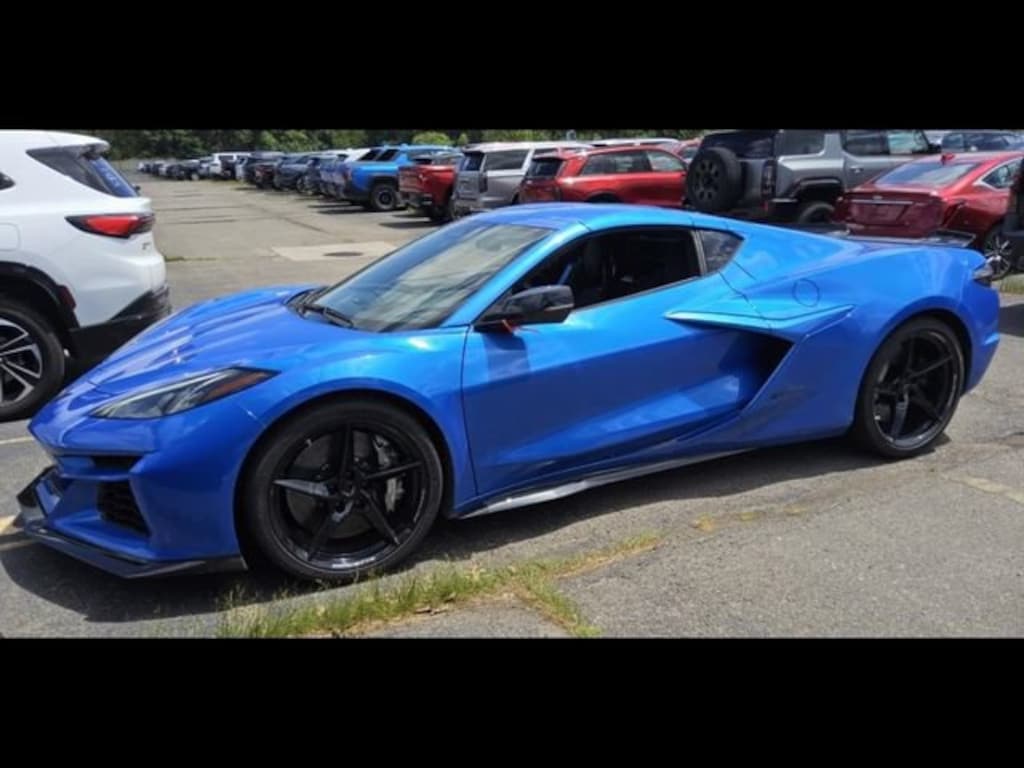 Used 2025 Chevrolet Corvette E-Ray 3LZ Performance