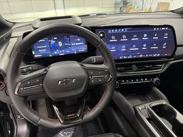 2026 Chevrolet Equinox EV RS - Photo 21