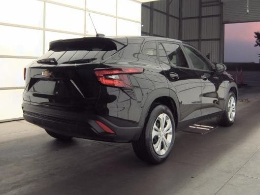 2026 Chevrolet Trax LS - Photo 5