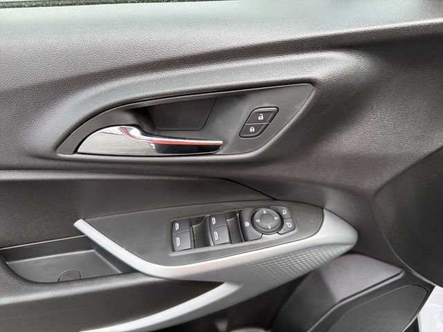 2026 Chevrolet Trax LS - Photo 20
