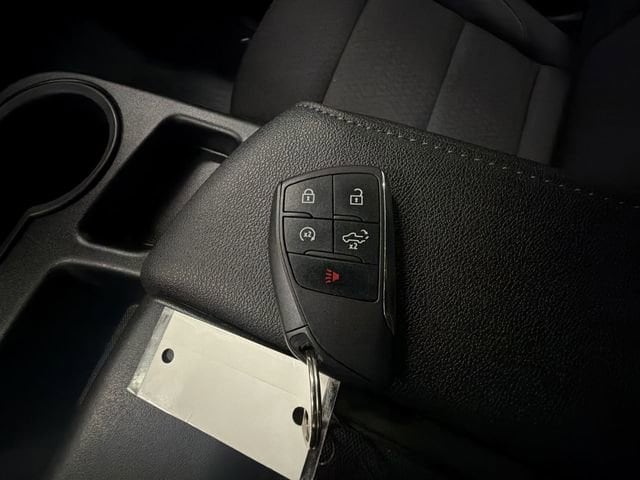 2024 Chevrolet Silverado 1500 LT - Photo 30
