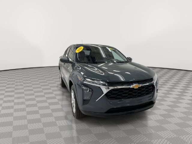 Used 2026 Chevrolet Trax LS SUV
