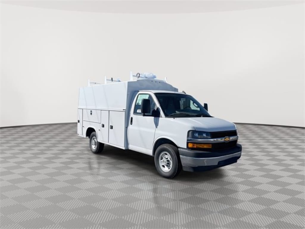New 2025 Chevrolet Express Cutaway 3500 1WT Cutaway Van