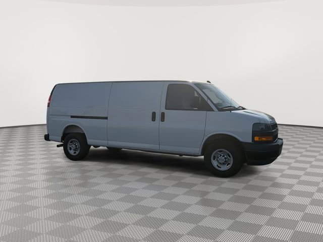 2025 Chevrolet Express Cargo Work Van - Photo 13