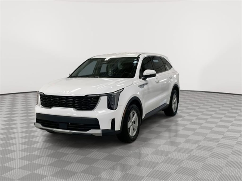 Used 2025 Kia Sorento LX