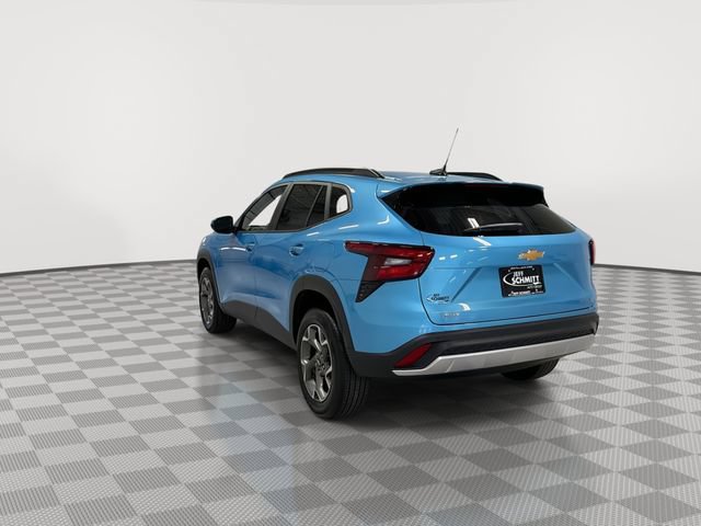 2026 Chevrolet Trax LT - Photo 8