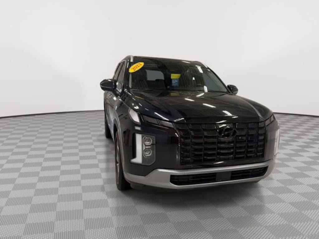 Used 2023 Hyundai Palisade Limited SUV