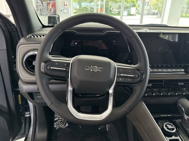 2025 Chevrolet Colorado ZR2 - Photo 19