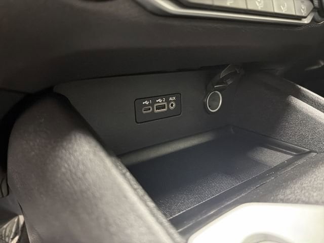 2025 Nissan Altima SV - Photo 25