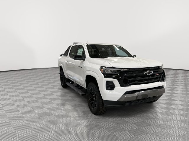 2026 Chevrolet Colorado Z71 - Photo 14