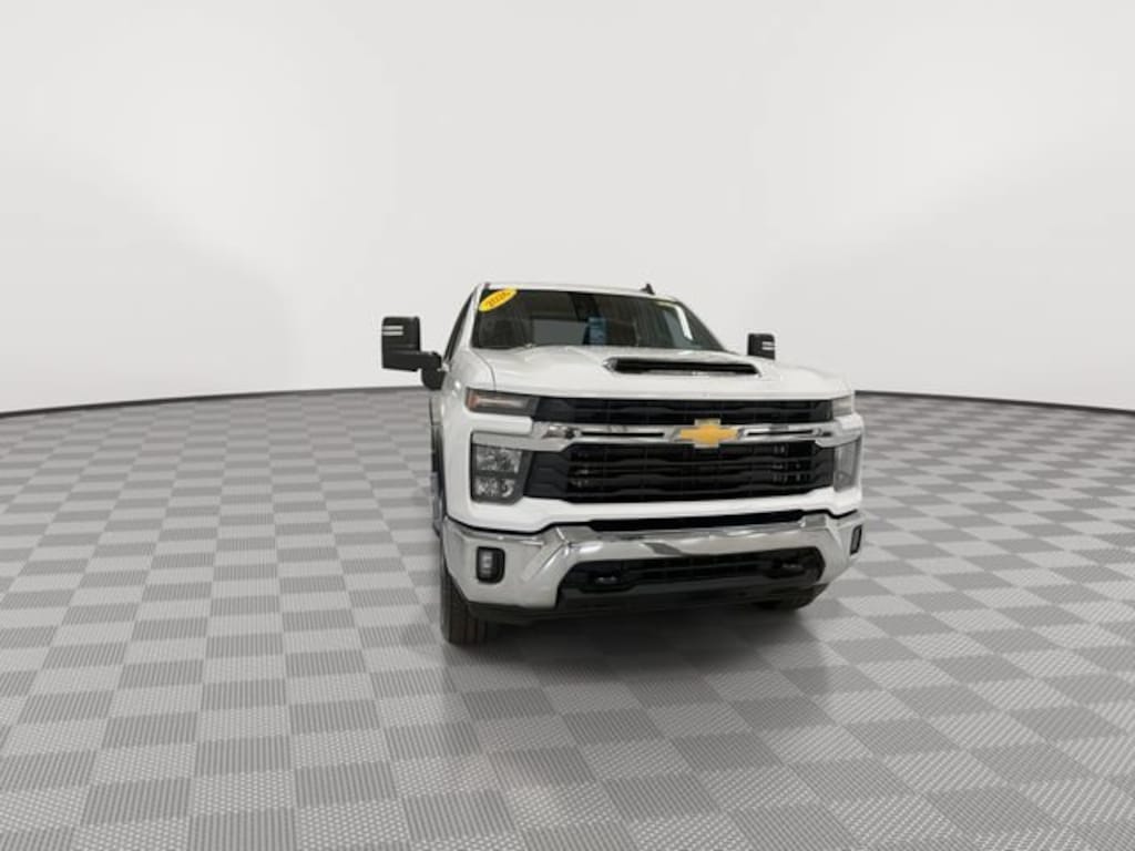 Used 2026 Chevrolet Silverado 2500 HD LT Truck Crew Cab