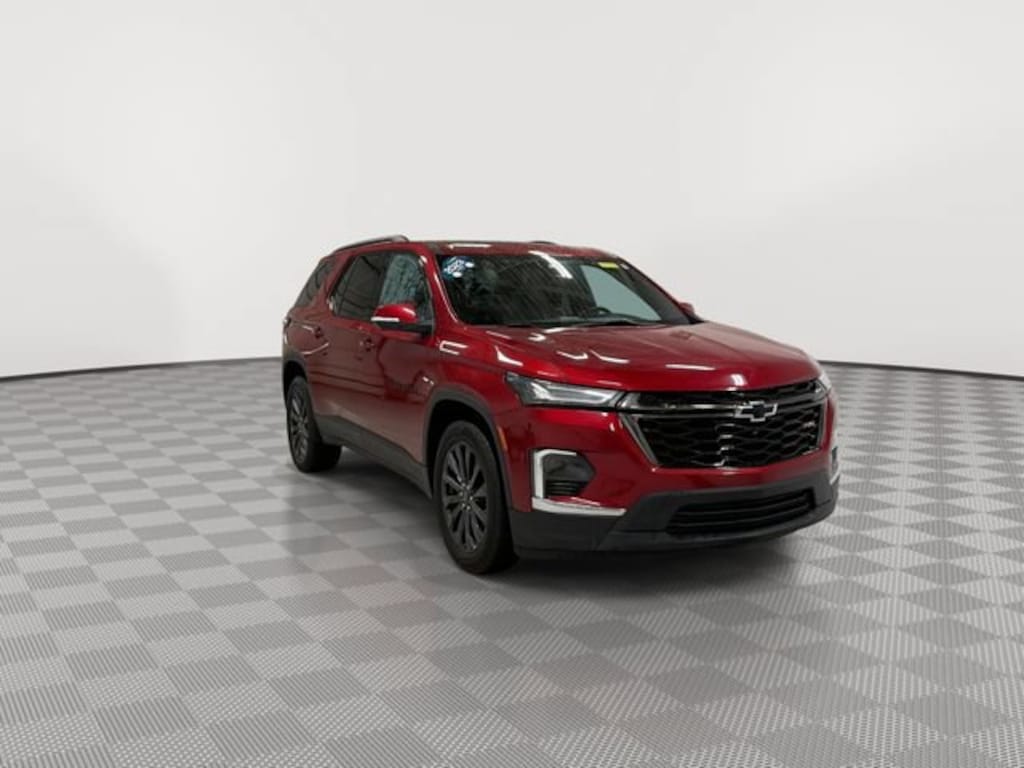 Used 2023 Chevrolet Traverse RS SUV