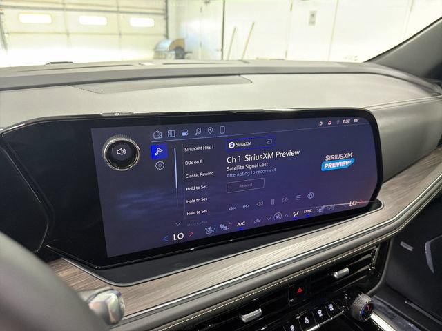 2026 Chevrolet Suburban Premier - Photo 27