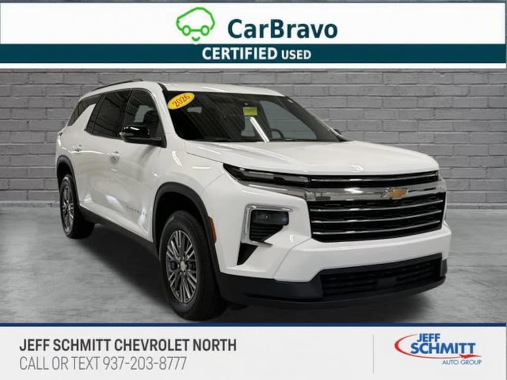 Used 2026 Chevrolet Traverse LT SUV