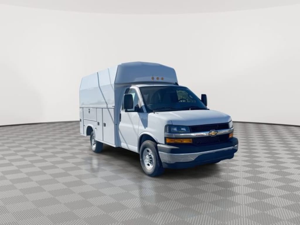 New 2025 Chevrolet Express Cutaway 3500 1WT Cutaway Van