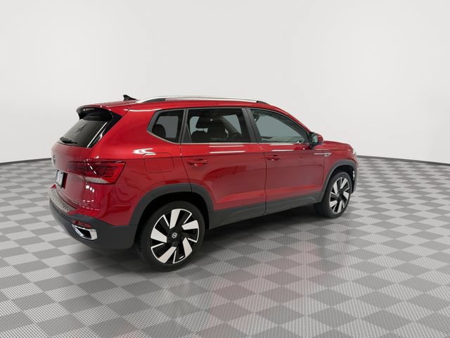 2024 Volkswagen Taos SEL - Photo 12