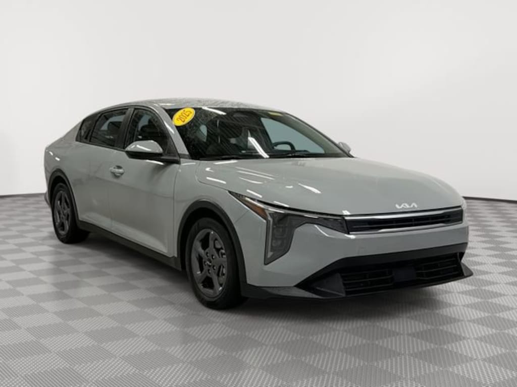 Used 2025 Kia K4 LXS Sedan