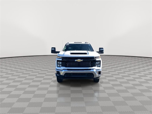 2024 Chevrolet Silverado 3500HD Work Truck photo 3