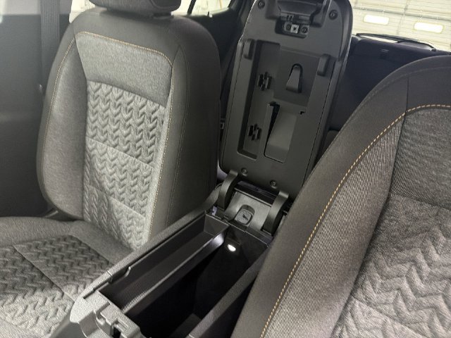 2024 Chevrolet Equinox LT - Photo 27