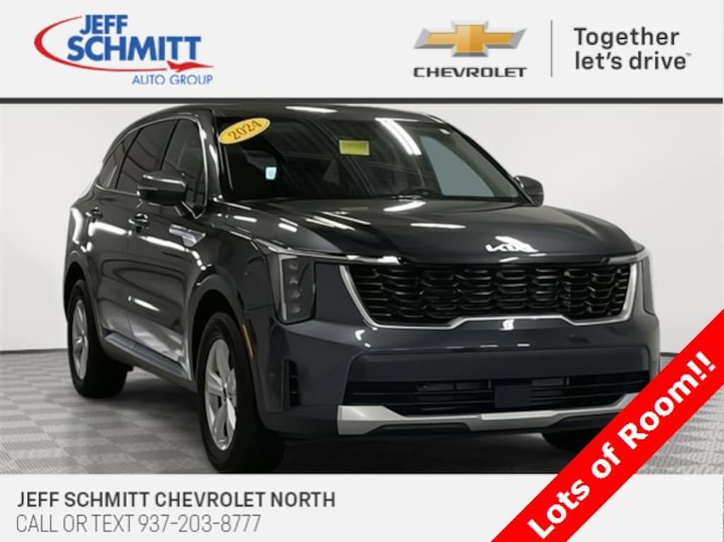 Used 2024 Kia Sorento LX