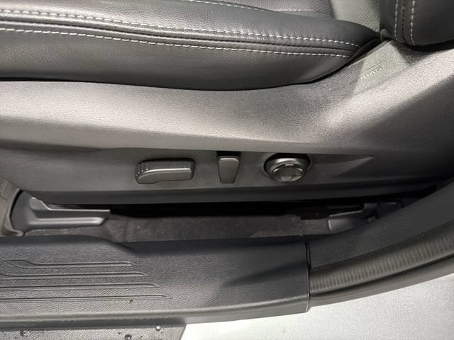 2025 Subaru Outback Limited - Photo 24