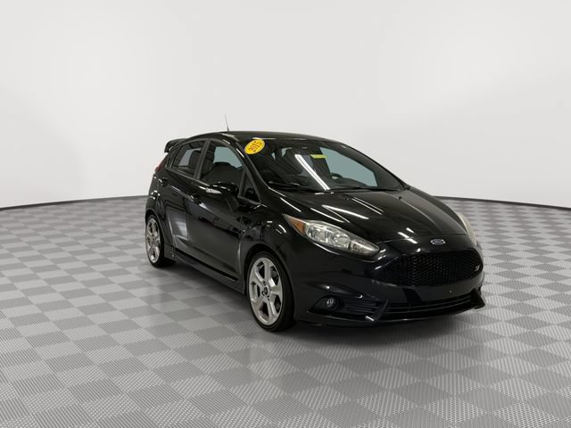 Used 2015 Ford Fiesta ST with VIN 3FADP4GX9FM167783 for sale in Fairborn, OH