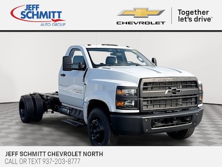2024 Chevrolet Silverado 5500 HD Work Truck Chassis Cab Truck