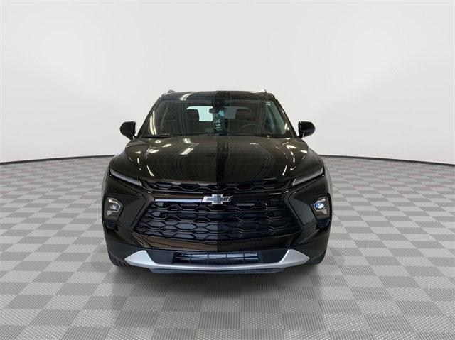 2025 Chevrolet Blazer 2LT photo 3