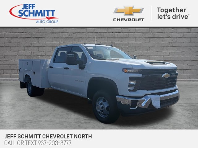  Chevrolet Silverado 3500 HD Chassis Cab