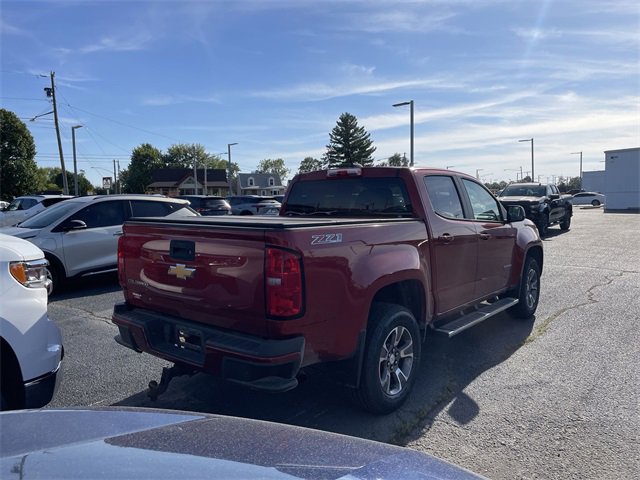 2015 Chevrolet Colorado Z71 photo 2