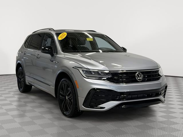2022 Volkswagen Tiguan SE R-LINE BLACK