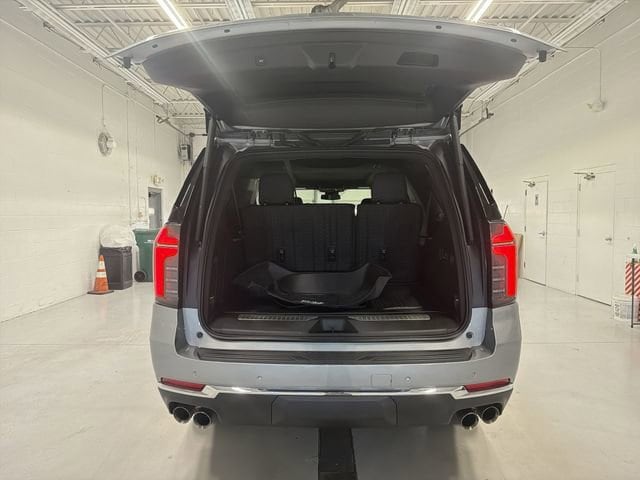 2026 Chevrolet Suburban Premier - Photo 15
