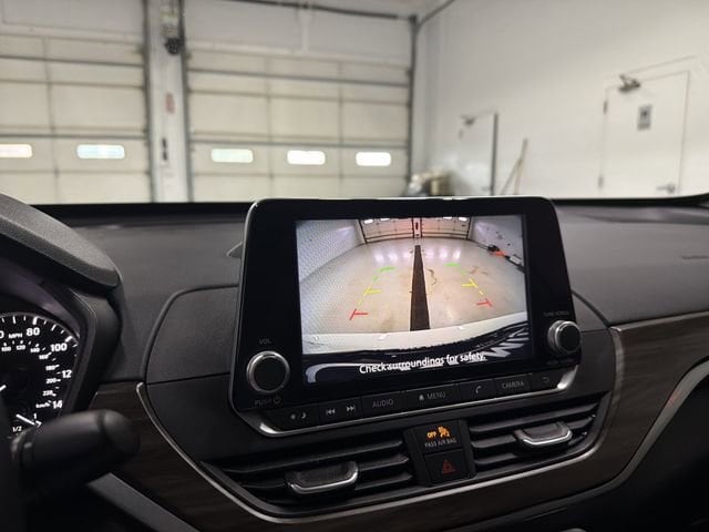 2025 Nissan Altima SV - Photo 24