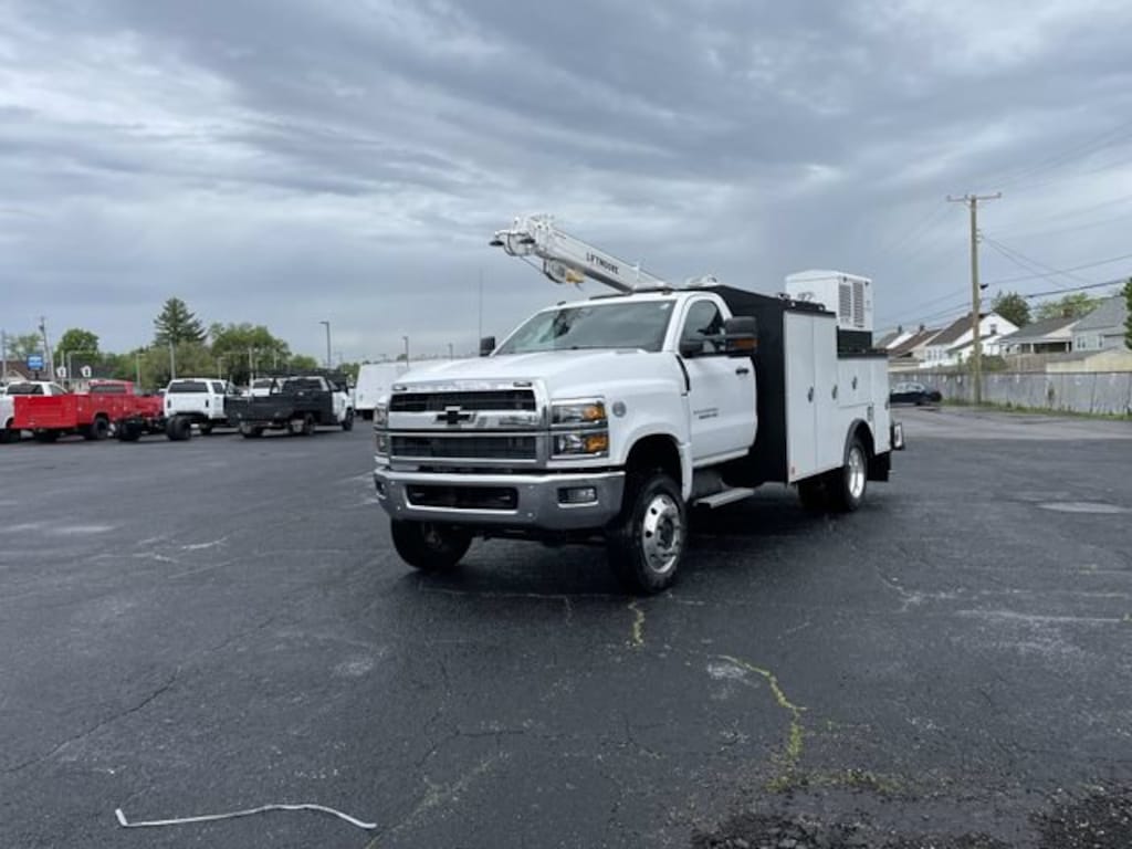 New 2024 Chevrolet Silverado 6500 HD Work Truck Truck