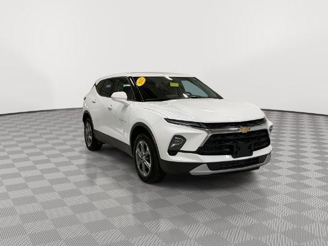 2025 Chevrolet Blazer 2LT - Photo 3