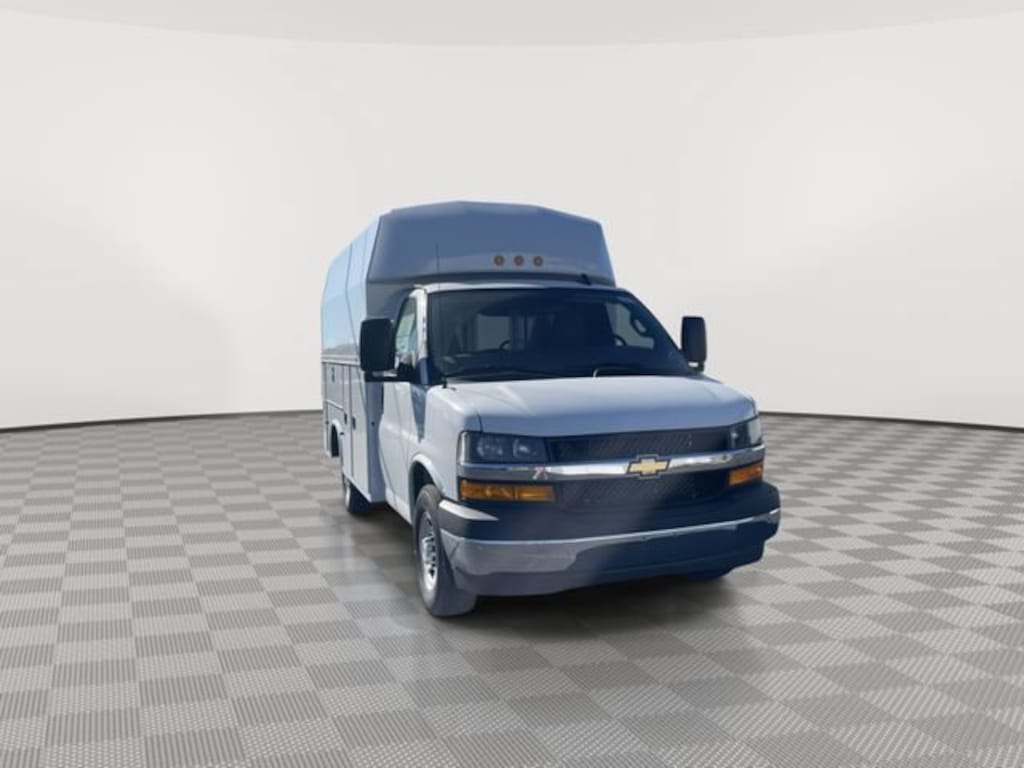New 2025 Chevrolet Express Cutaway 3500 1WT Cutaway Van