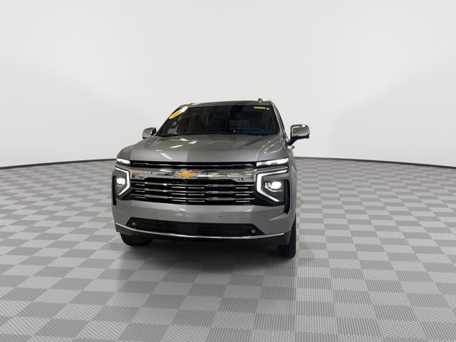2026 Chevrolet Suburban Premier - Photo 4