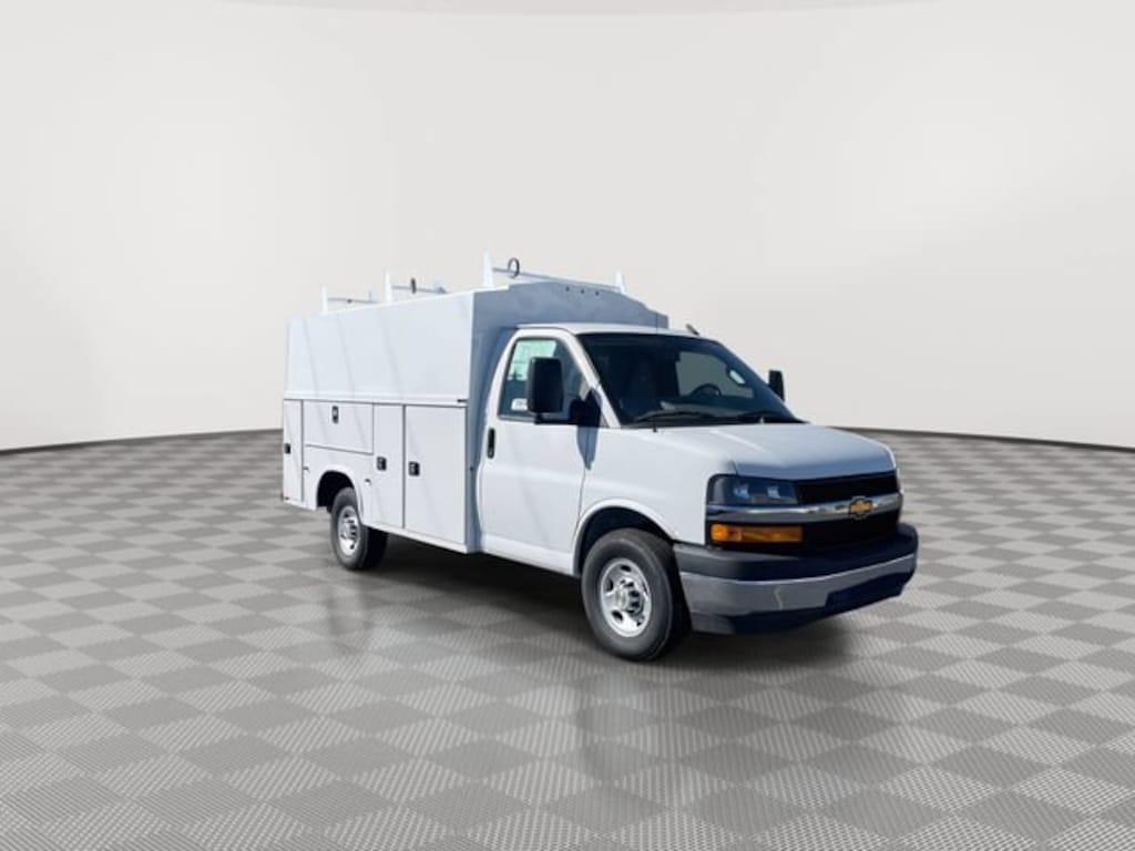 New 2025 Chevrolet Express Cutaway 3500 1WT Cutaway Van