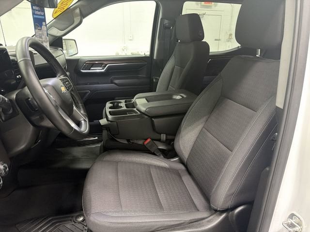 2024 Chevrolet Silverado 1500 LT - Photo 19