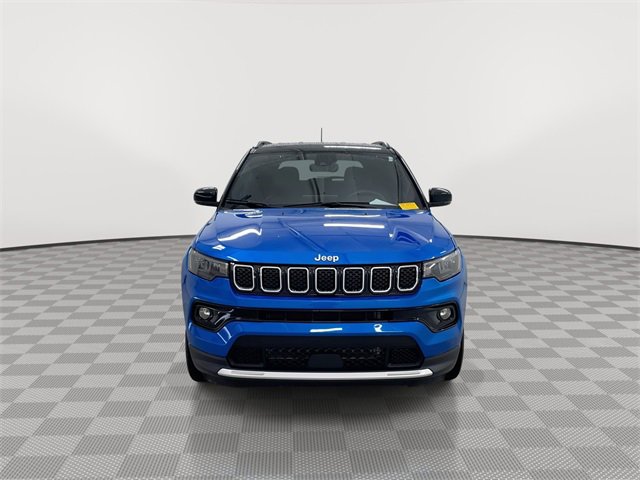 2024 Jeep Compass Limited photo 3