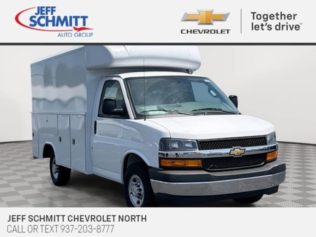 New 2026 Chevrolet Express Cutaway 3500 1WT Cutaway Van